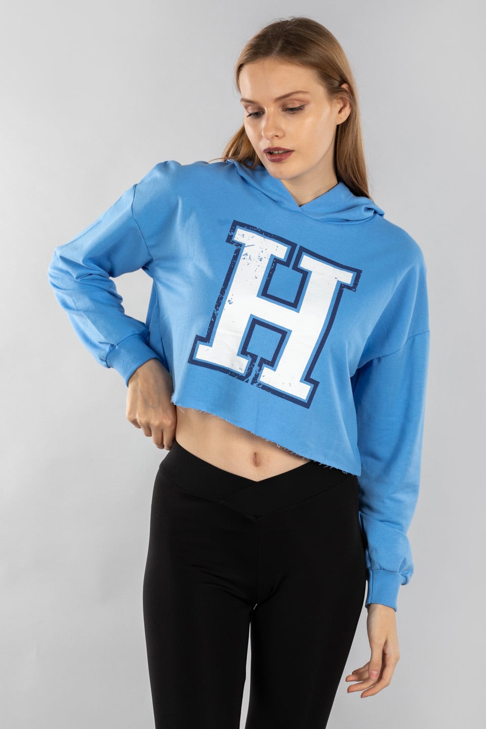 Kapüşonlu  h baskılı crop sweatshırt-9653 Mavi