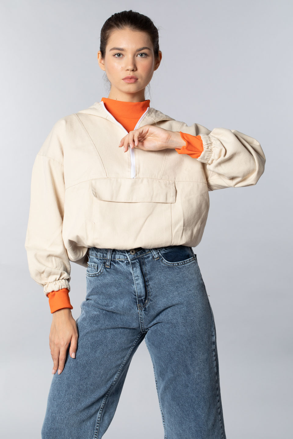 Kapüşonlu yarım fermuarlı gabardın sweatshırt-1330 Taş