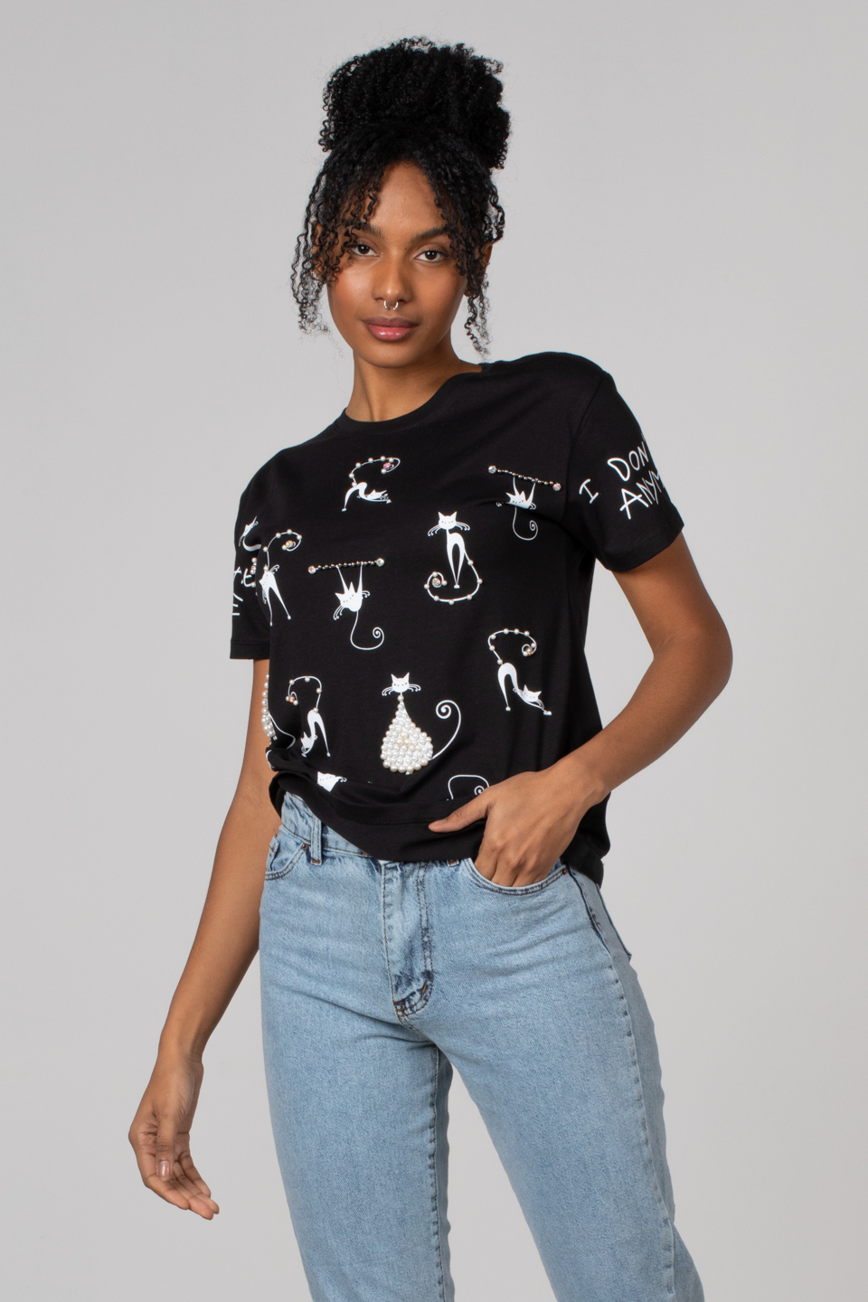 Kedi baskılı taşlı t-shirt-7577 Siyah