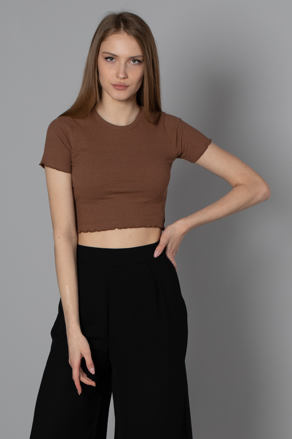 Kolları eteği fırfır detaylı body-9281 A.Kahve
