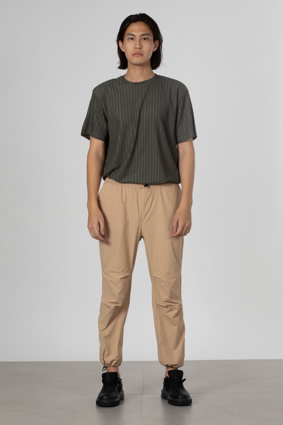 Likralı paraşüt kumaş bol pantolon-9032 Bej
