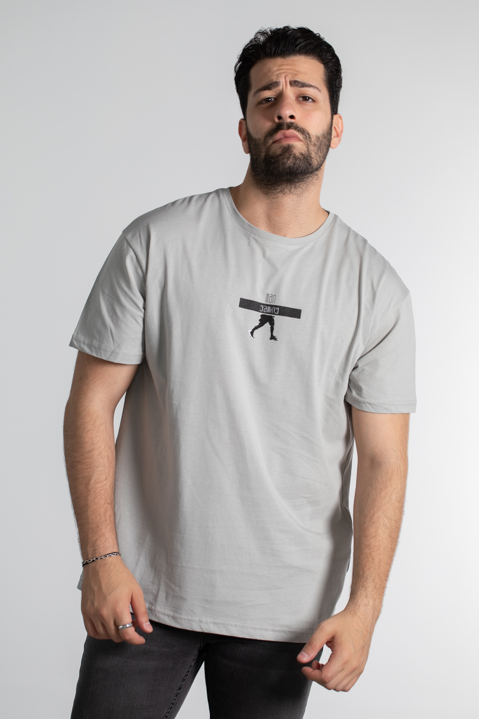 Man baskılı oversize t-shirt-4459 B.Gri