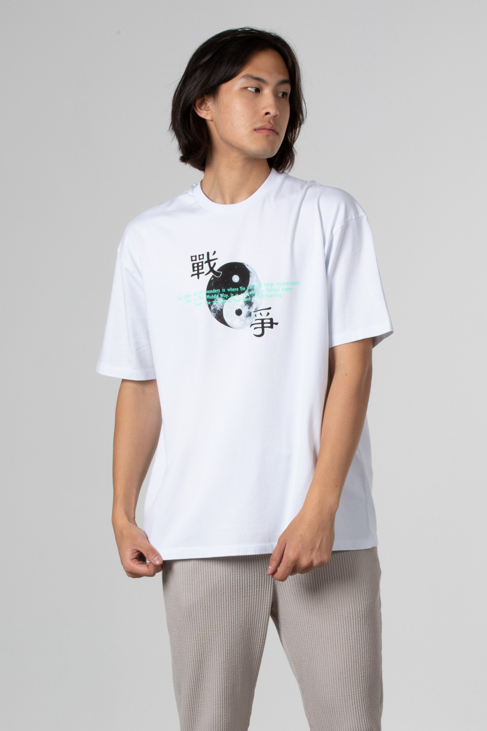 Ön yin yang baskılı t-shirt-21-6988 Beyaz