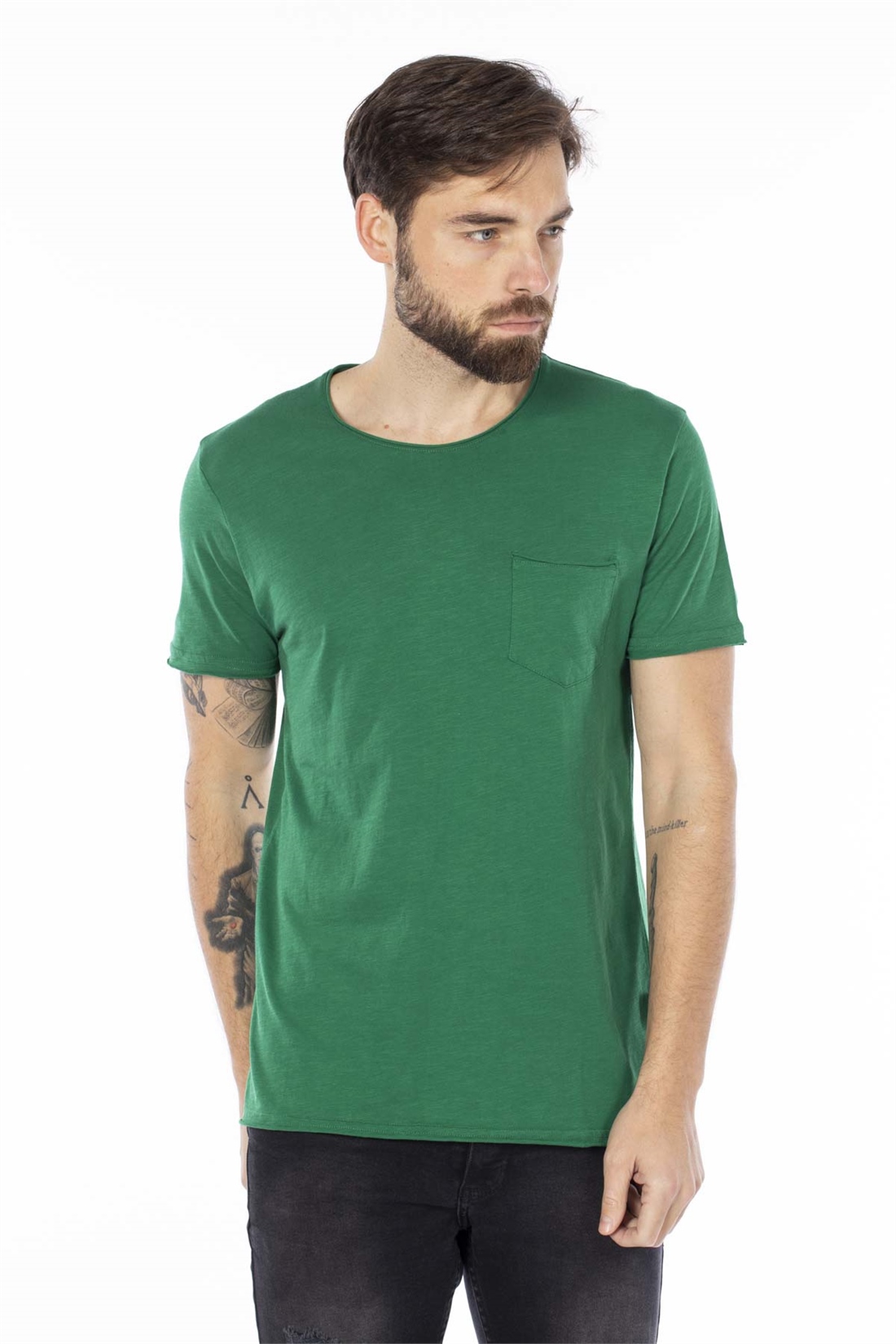 Pis yaka flamlı tek cep basıc t-shirt-199028 Yeşil