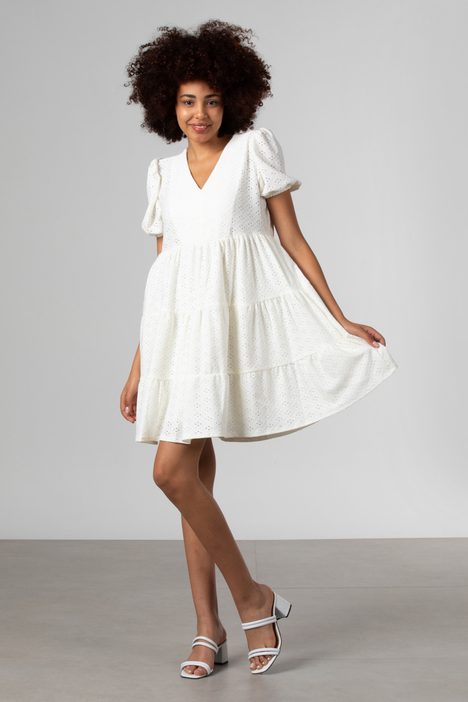 V yaka kısa kollu mini elbise-S0012761 Ekru