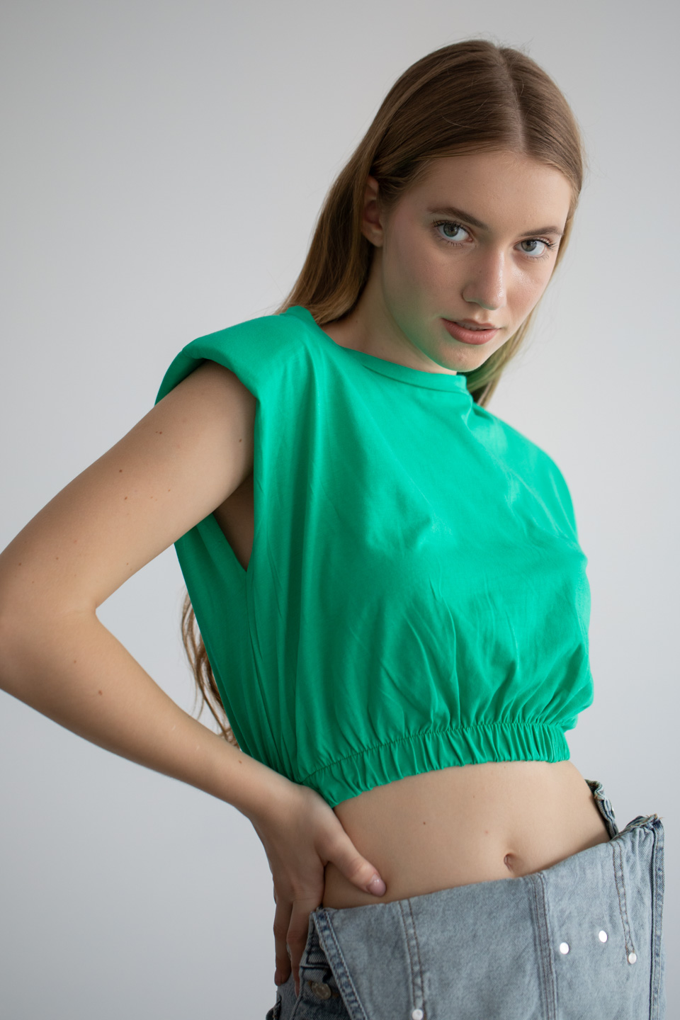 Vatkalı beli lastikli crop t-shirt-4017 Benetton