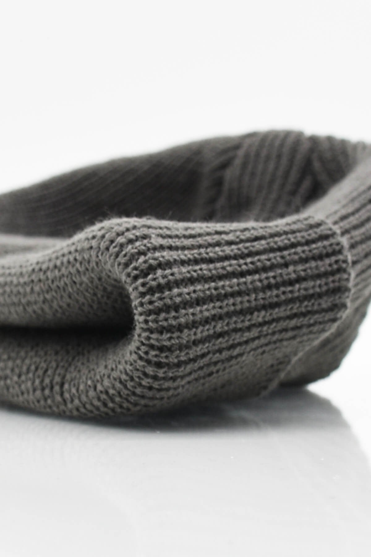 Erkek Koyu Gri Örgü Docker Bere Skullcap