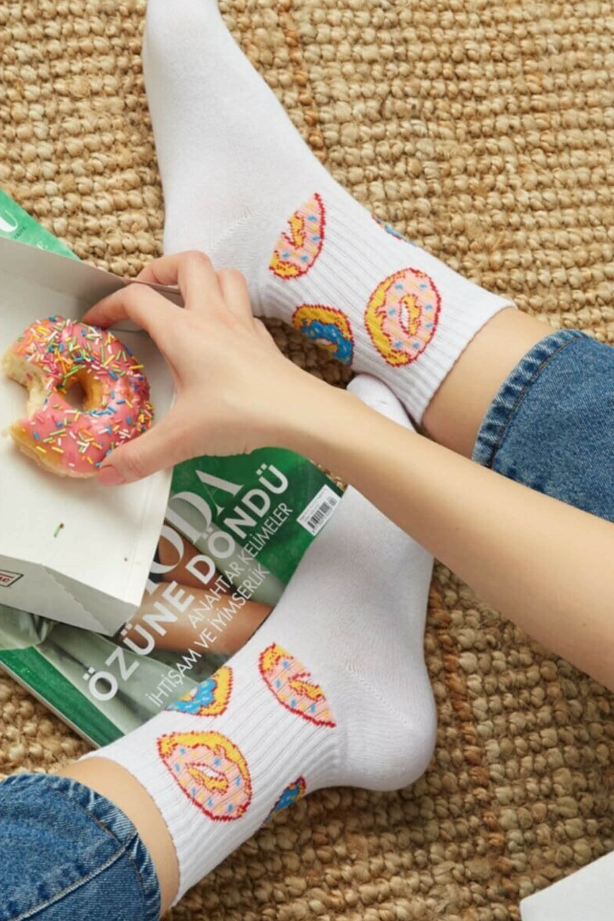Donut-Ananas-Roket Desenli 3Çift Pamuklu Soket Çorap