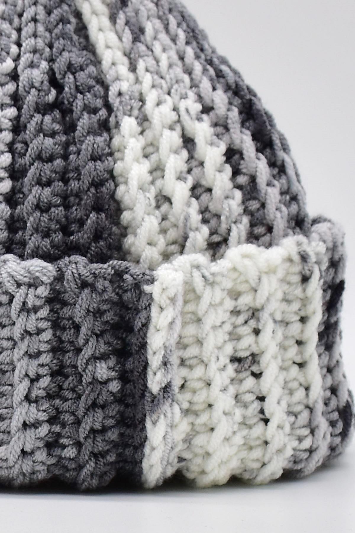 Kadın El Örgüsü Alpaca Yün Docker Bere Kısa Skullcap
