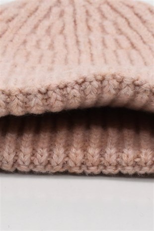 Womens Winter Beanie Powder