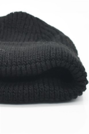 Womens Winter Beanie Black