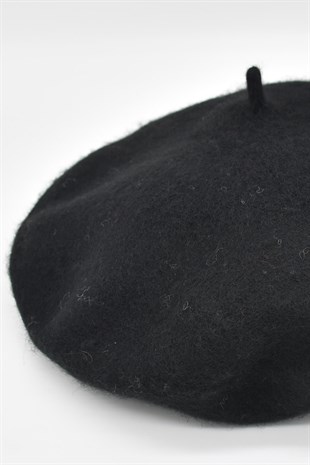 Black Parisienne Beanie