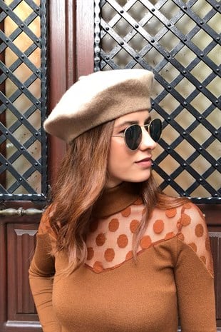 Camel Parisienne Beanie