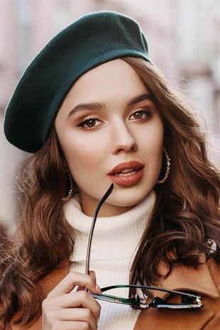  Thick Textured %100 Felt Parisienne Beanie Green Hat