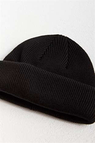 Womens Vintage Hipster Docker Beanie Black