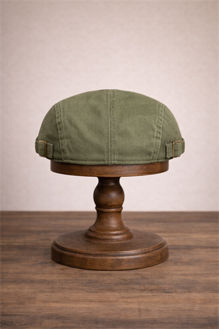 Clean Form Flat Cap – Haki Yeşil Tokalı Kasket