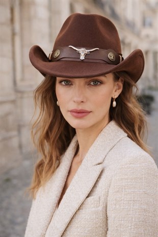 Deri Şeritli Boğa Figürlü Fötr Şapka Premium Classic Western Festival Beach Rave Hat