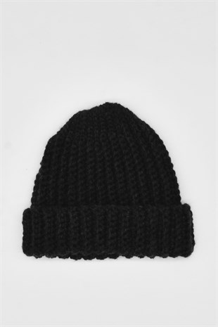 Womens Handmade Winter Beanie Antrachite