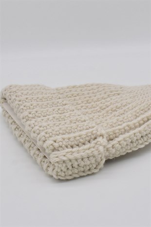 Womens Handmade Winter Beanie Beige
