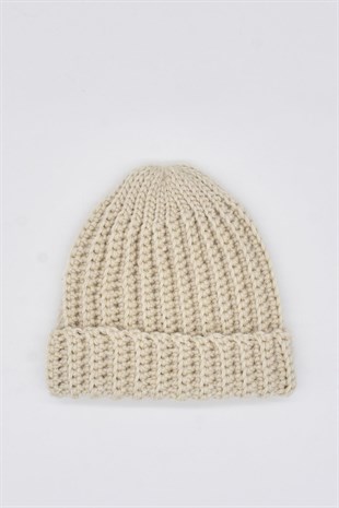 Womens Handmade Winter Beanie Beige
