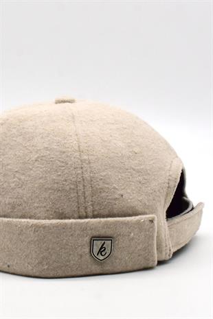 Womens Short Winter Cream Docker Beanie