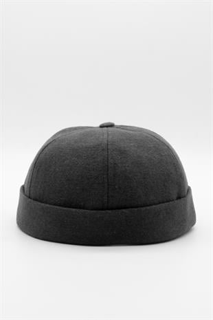 Short Winter Docker Beanie