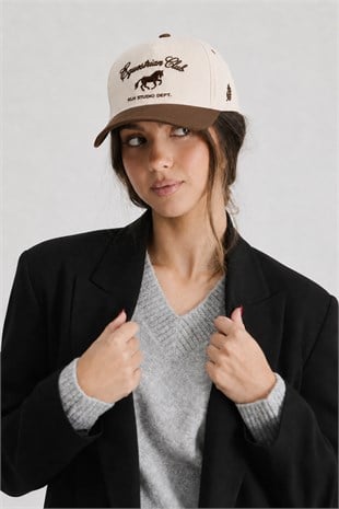 KLH Studio Dept. Equestrian Club Nakışlı Ekru Beyzbol Kep Şapka