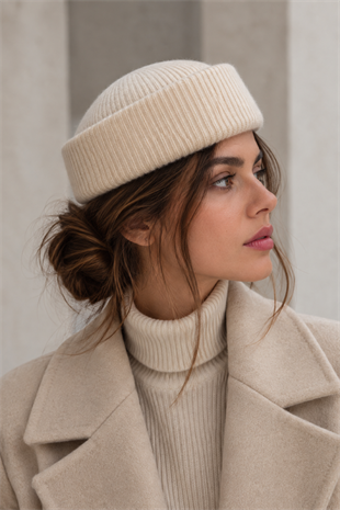 KLH Studio Dept. Ribbed Wool Pillbox Şapka - Krem