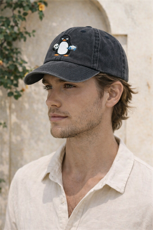 Penguen Nakışlı Siyah Unisex Baseball Cap – Yıkamalı Vintage Stil