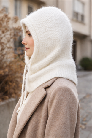 Premium Yumoş Balaklava – Ultra Yumuşak Kapüşonlu Boyunluk