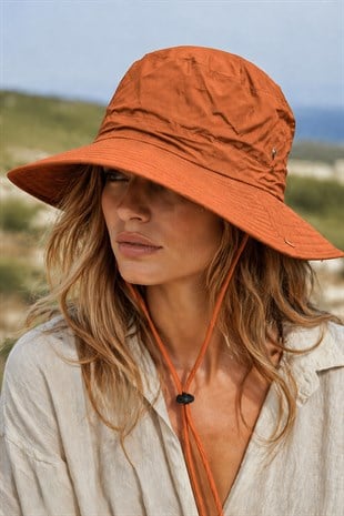 SunForm™ Geniş Siper Güneş Şapkası — Hafif, Katlanabilir