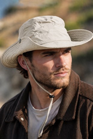 SunForm™ Geniş Siper Güneş Şapkası — Unisex