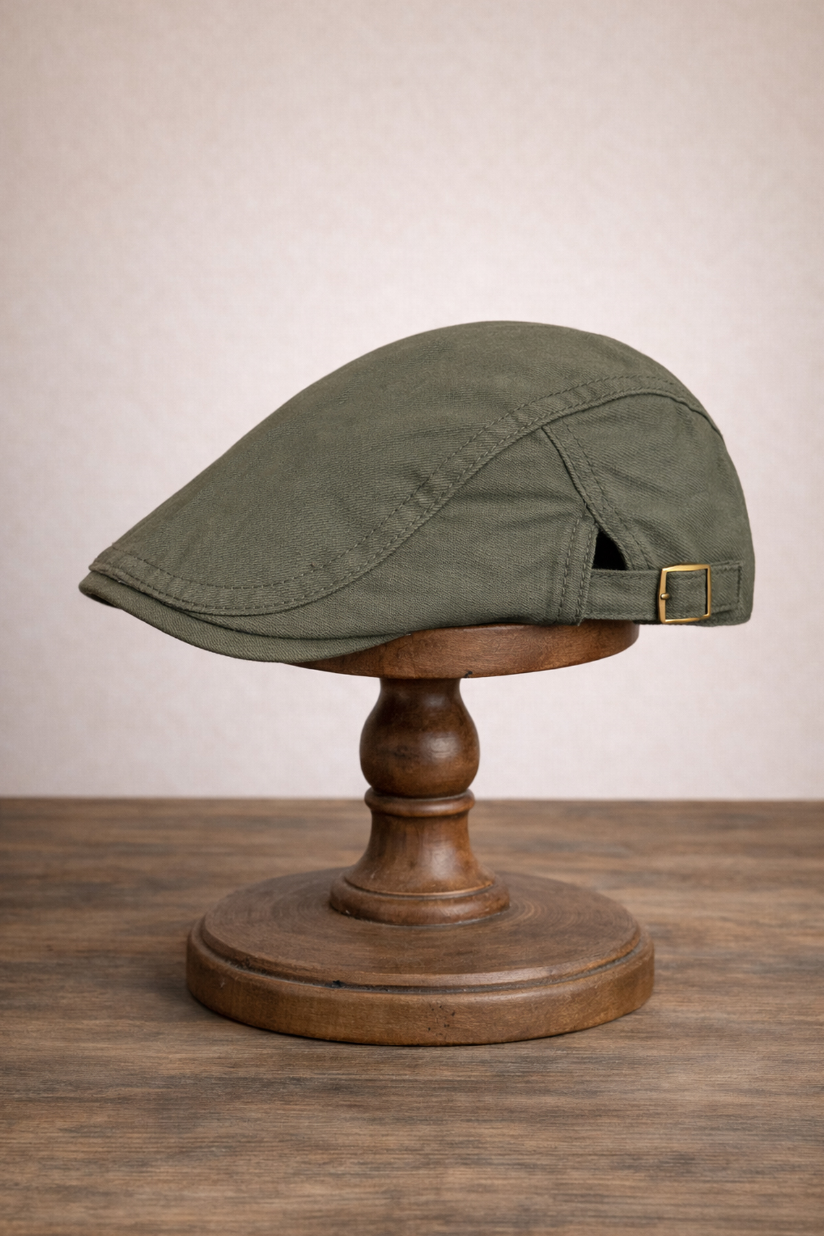 Külah Clean Form Flat Cap – Haki Yeşil Tokalı Kasket KLH7579