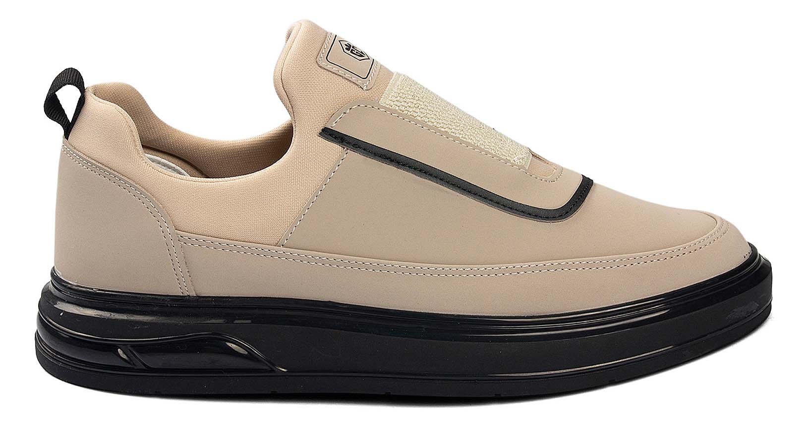 GC 870 M   40-44   BEJ