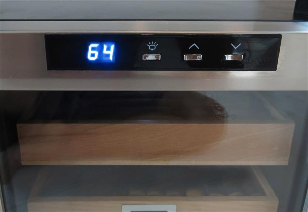 Demeter Termo Elektrik Soğutucu Humidor Puro Dolabı Kutusu