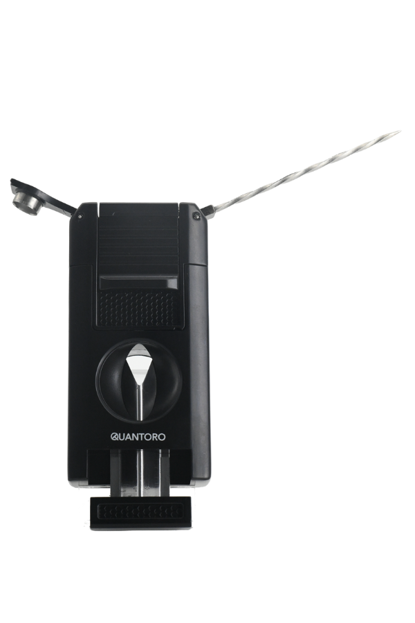 Quantoro Çift Torch Pürmüz V-Cut/Delicili/İğneli Siyah Metal Puro Çakmağı