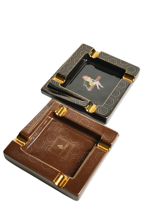 Firebird Cigar Lady Siyah-Gold Dörtlü Porselen Puro Küllüğü