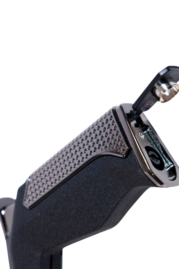 Parmida Tek Torch Pürmüz Siyah Masa Tipi Metal Puro Çakmağı