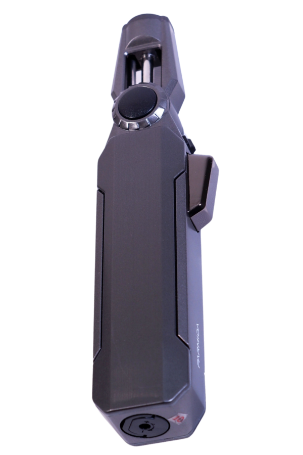 Parmida Tek Torch Pürmüz Oynar Başlıklı Gunmetal Masa Tipi Metal Puro Çakmağı
