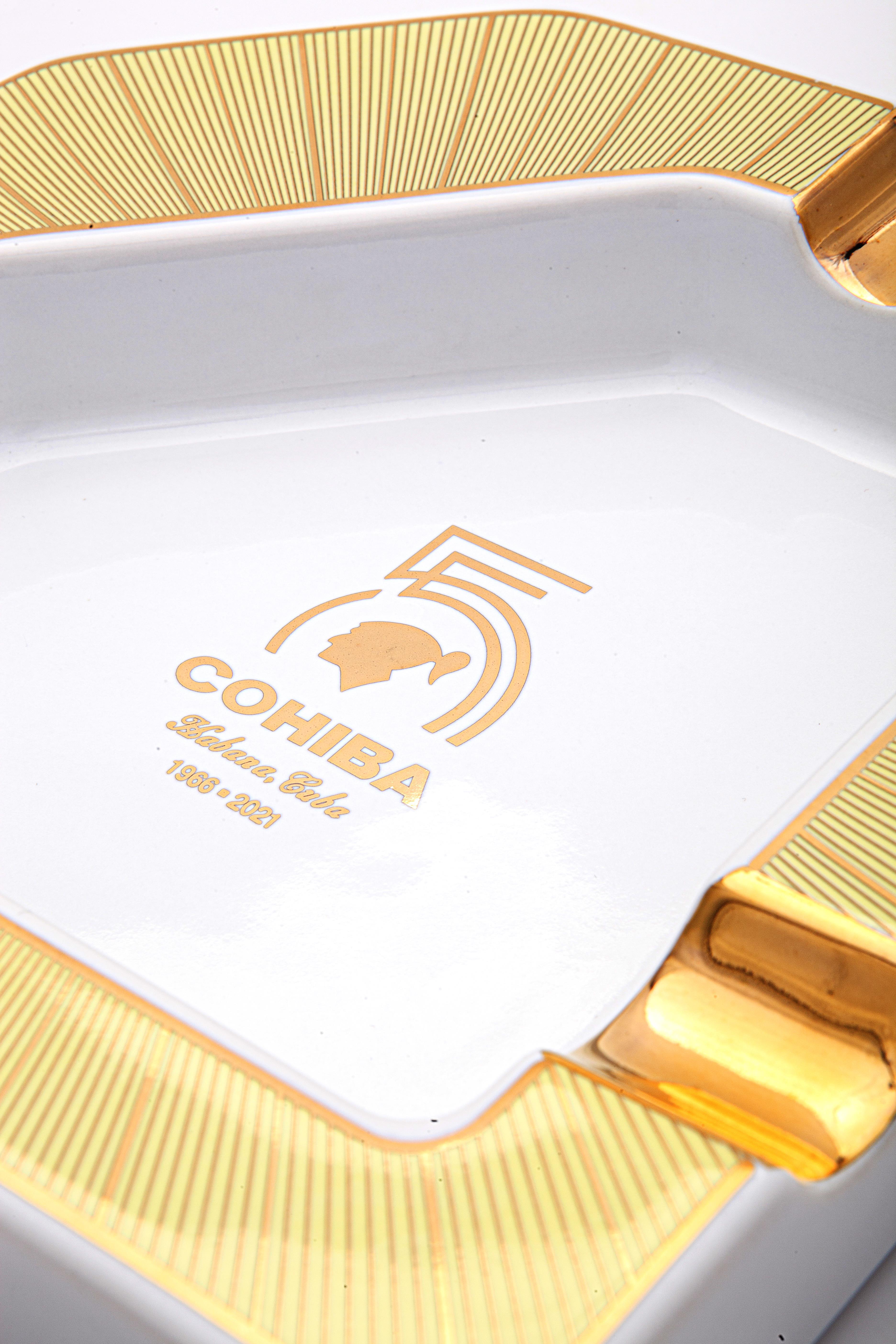 Cohiba 55. Yıl Gold-Beyaz Üçlü Porselen Puro Küllüğü