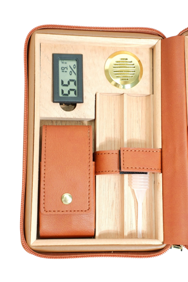 Cohiba Dahili Çakmak Açık Kahverengi Deri Puro Taşıma Çantası & Seyahat Humidoru