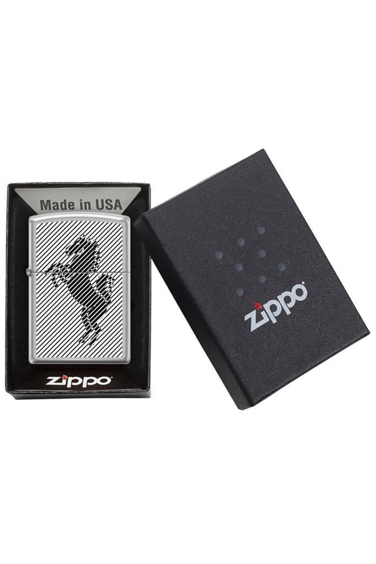 Zippo Çakmak 205-106287 Black Horse With Background