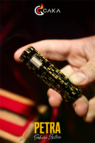 Caka Lighter Petra Black Gold Benzinli Çakmak