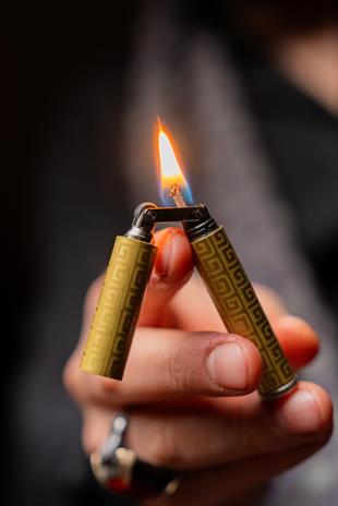 Caka Lighter Gold Labirent Benzinli Çakmak