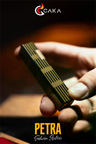 Caka Lighter Petra Black Gold Benzinli Çakmak