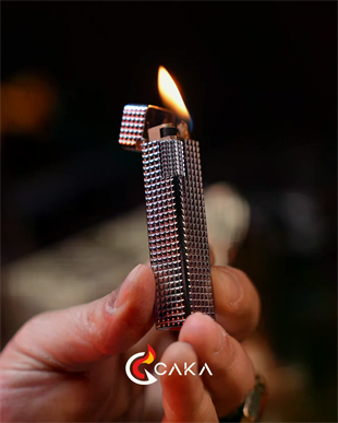 Caka Lighter Petra Titan Silver Benzinli Çakmak
