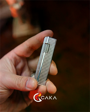 Caka Lighter Petra Titan Silver Benzinli Çakmak