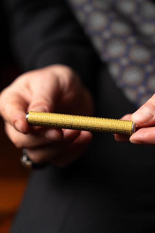 Caka Lighter Gold Labirent Benzinli Çakmak