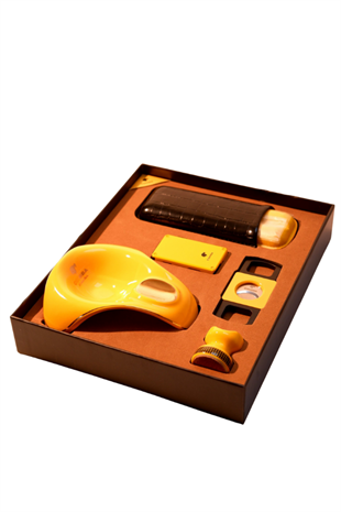 Cohiba Çakmak Kesici Küllük Kılıf Sehpa Beşli Sarı Puro Seti