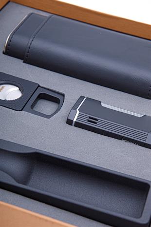 Parmida Çakmak Kesici Kılıf Küllük Sehpa Beşli Siyah Puro Seti